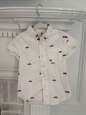 Crewcuts Kids White Short-Sleeve Button-Down Shirt with Car Embroidery